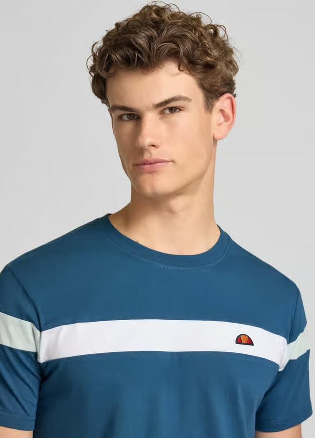 Ellesse regular fit T-shirt met logodetail model 'Caserio'