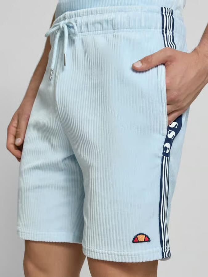 Ellesse Shorts van ribfluweel model 'TOMATRO'