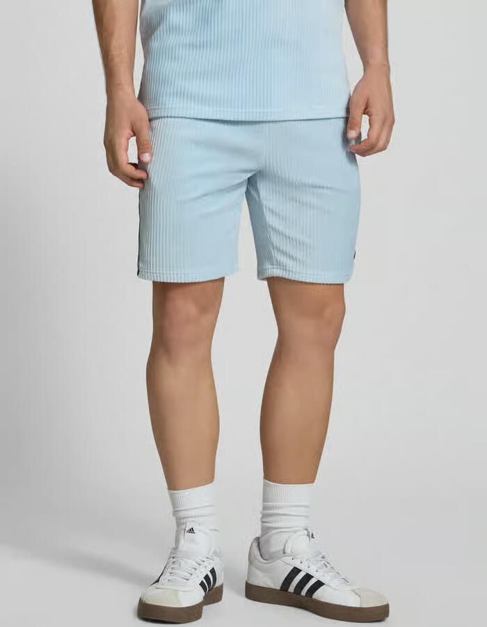 Ellesse Shorts van ribfluweel model 'TOMATRO' - Foto 3