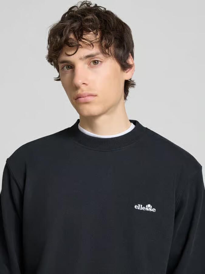 Ellesse Sweatshirt met ronde hals en label-stitching