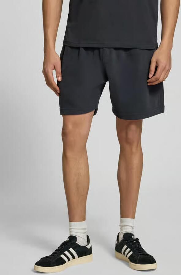 Ellesse Sweatshorts met logostitching model 'ZANICA' - Foto 3