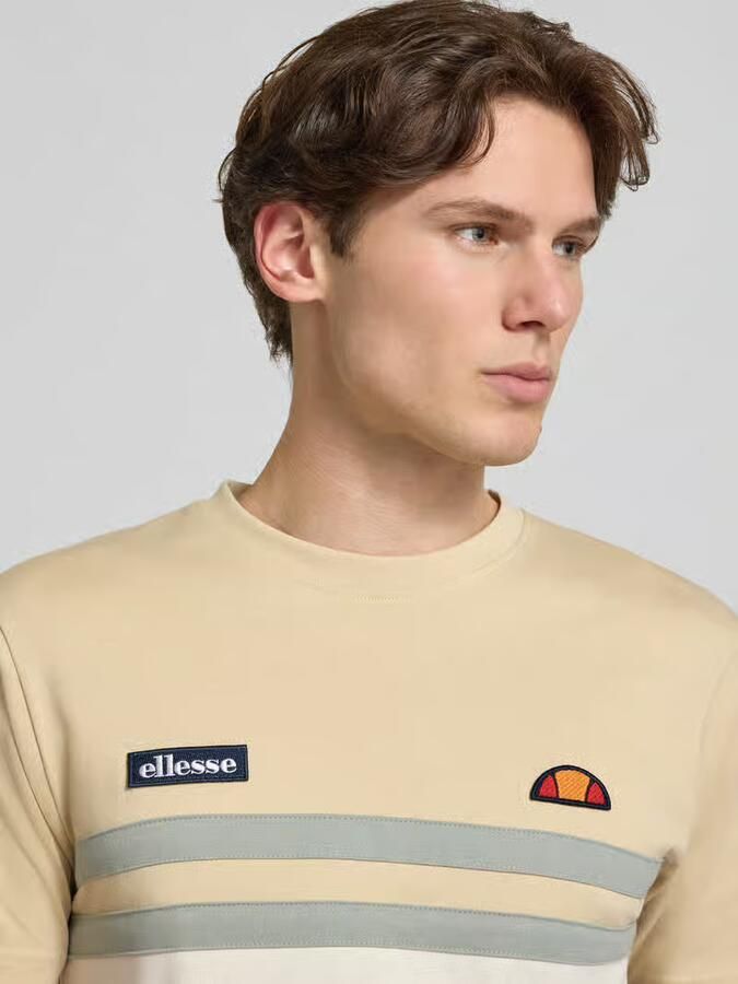 Ellesse T-shirt met label-stitchings en ronde halsuitsnijding