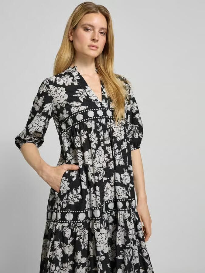 Emily Van den Bergh Midi-jurk met V-hals