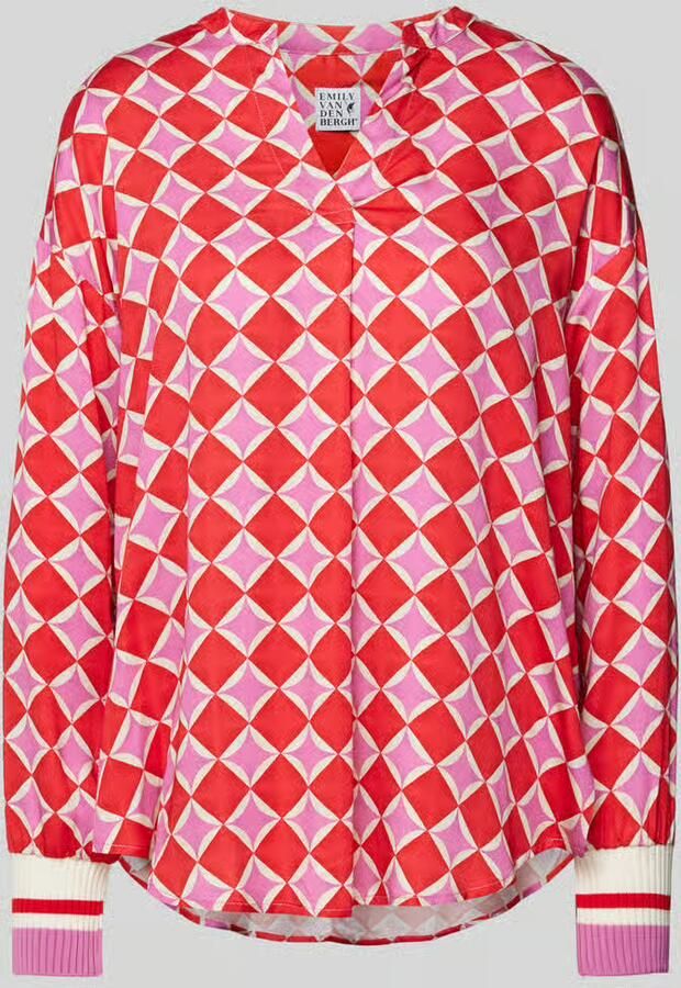 Emily Van den Bergh Regular fit blouse met V-hals