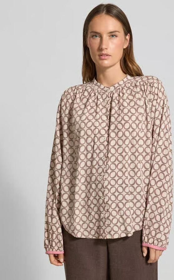 Emily Van den Bergh Regular fit blouse van viscose in all-over look - Foto 2