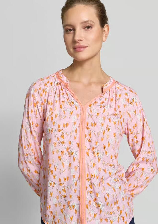 Emily Van den Bergh Regular fit blouse van viscose met V-hals
