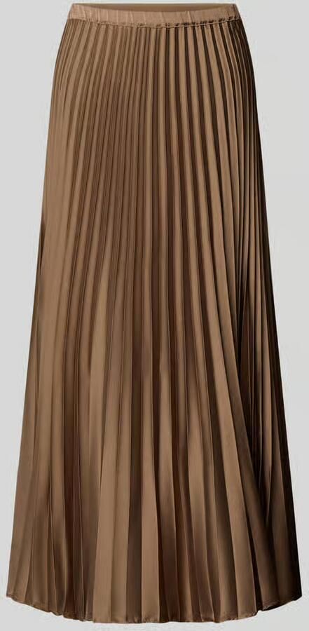 Emme Midirok in plissélook model 'ASTRALE'