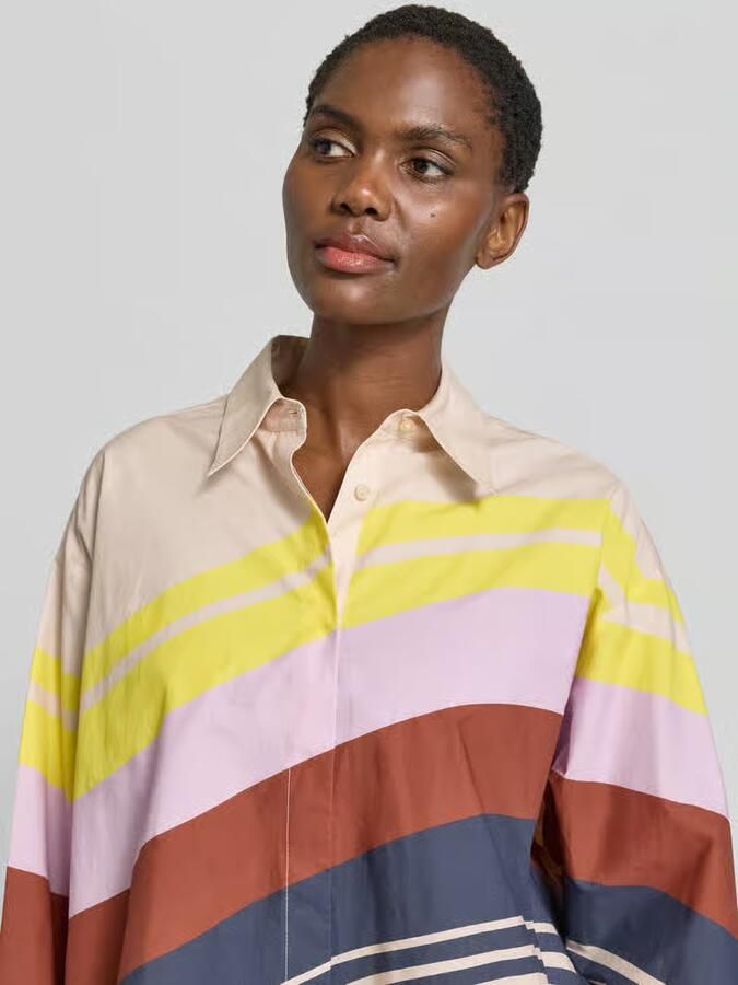 Essentiel Antwerp boxy fit blouse met lange mouwen van puur katoen model 'JOPPY'