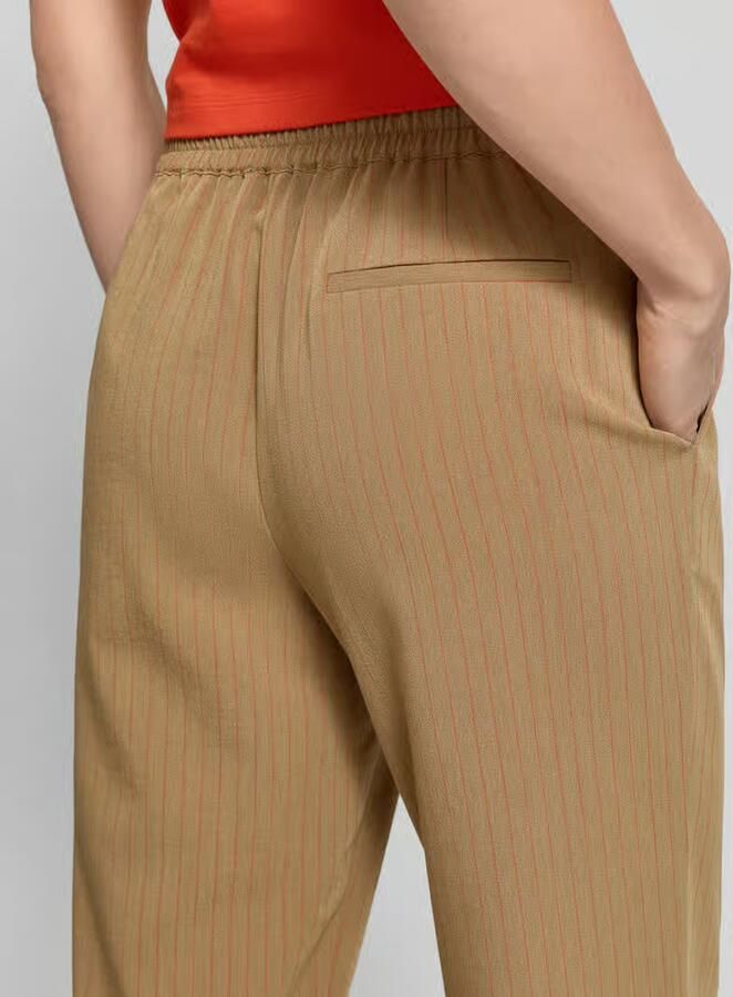 Essentiel Antwerp Wide leg stoffen broek van viscosemix model 'JINOU'