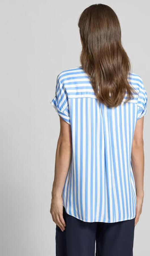 Eterna relaxed fit blouse met knoopsluiting en mouwen met omslag