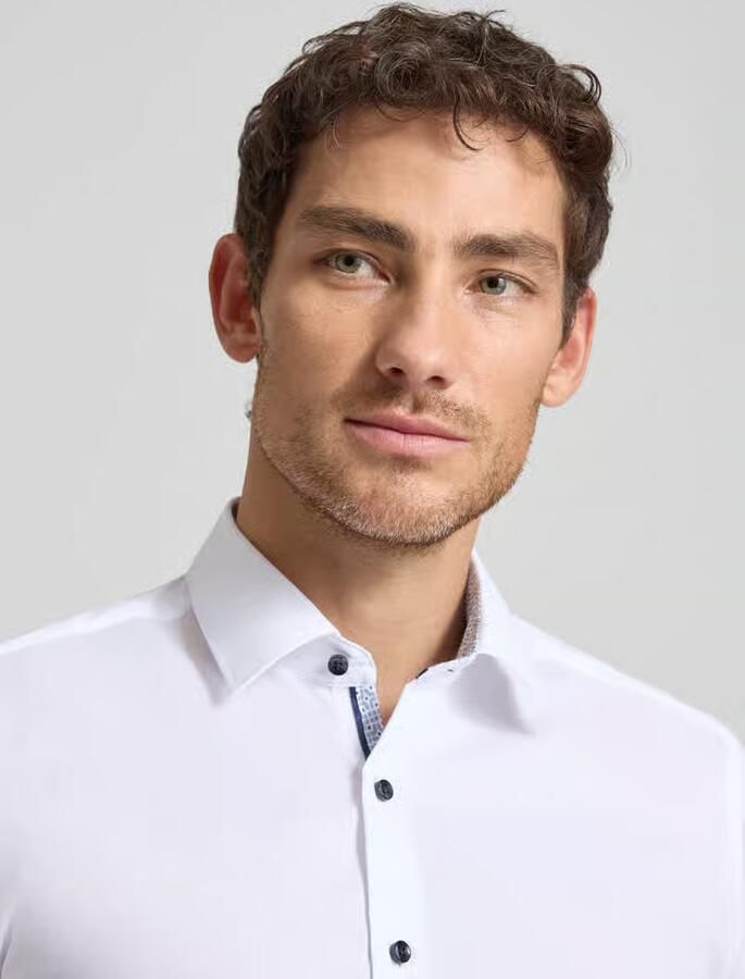 Eterna slim fit zakelijk hemd van katoen met kentkraag