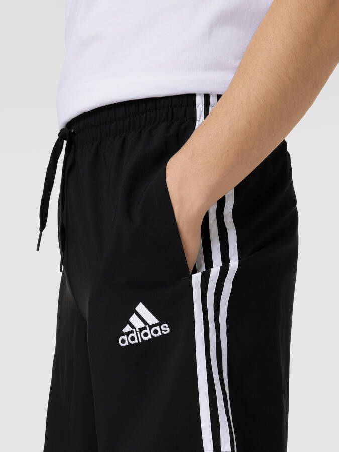 ADIDAS SPORTSWEAR Korte broek met labelstitching
