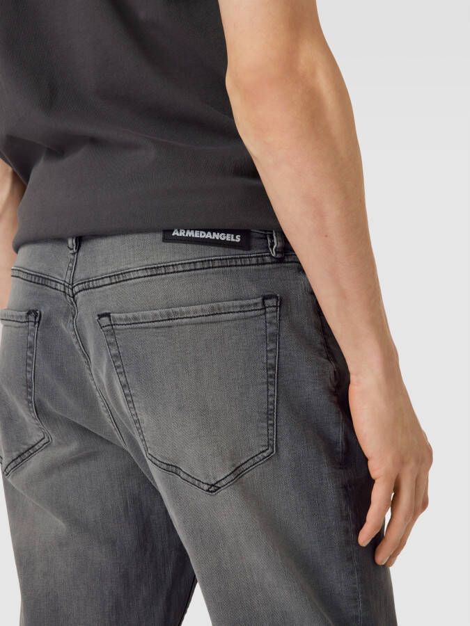 ARMEDANGELS Jeans met labelpatch model 'AARJO'