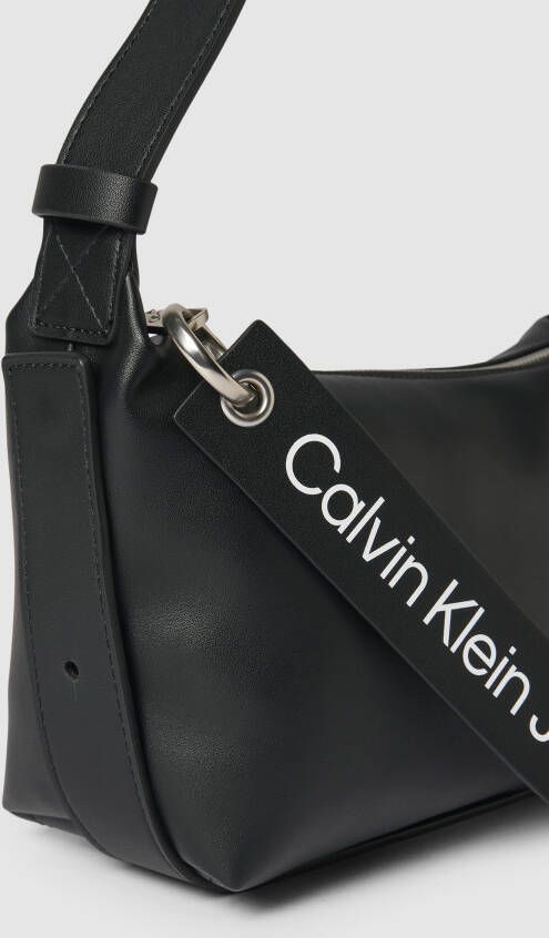 Calvin Klein Jeans Hobotas met labeldetails