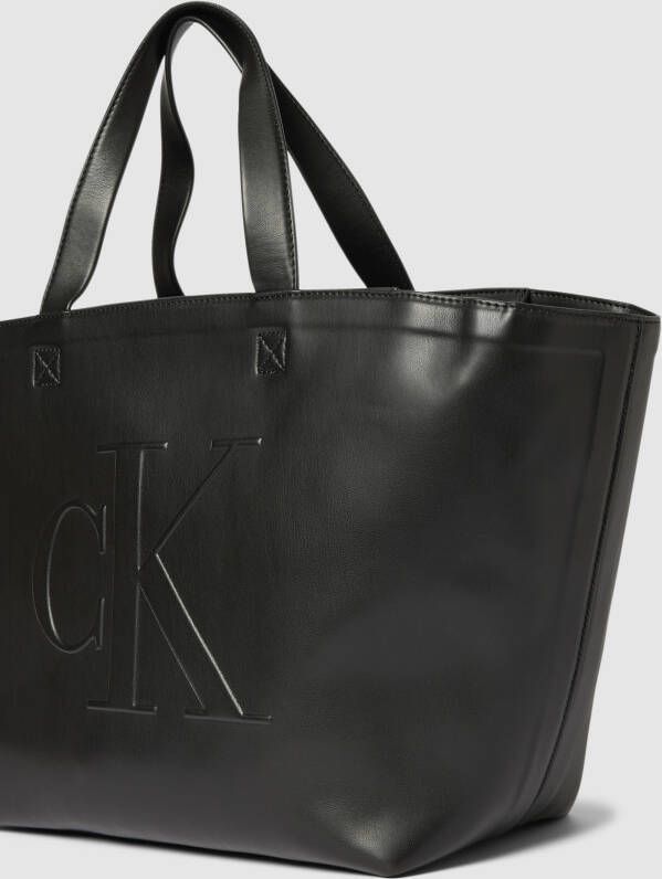 Calvin Klein Jeans Shopper met label in reliëf model 'PIPPIN'
