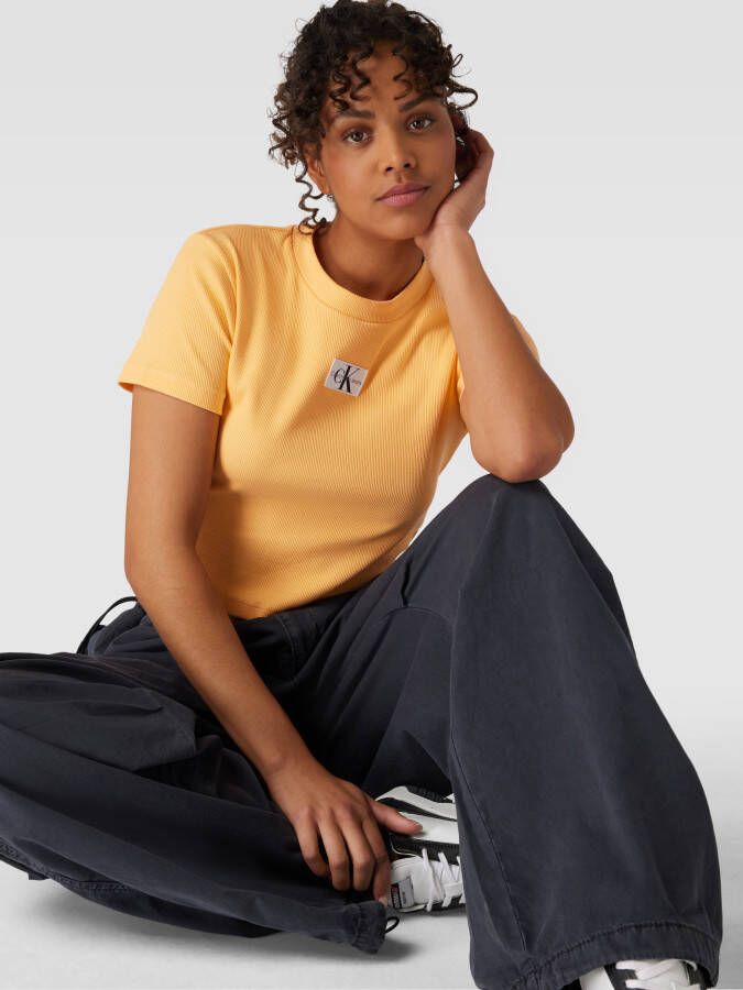 Calvin Klein Jeans T-shirt in fijnriblook model 'BADGE' - Foto 2