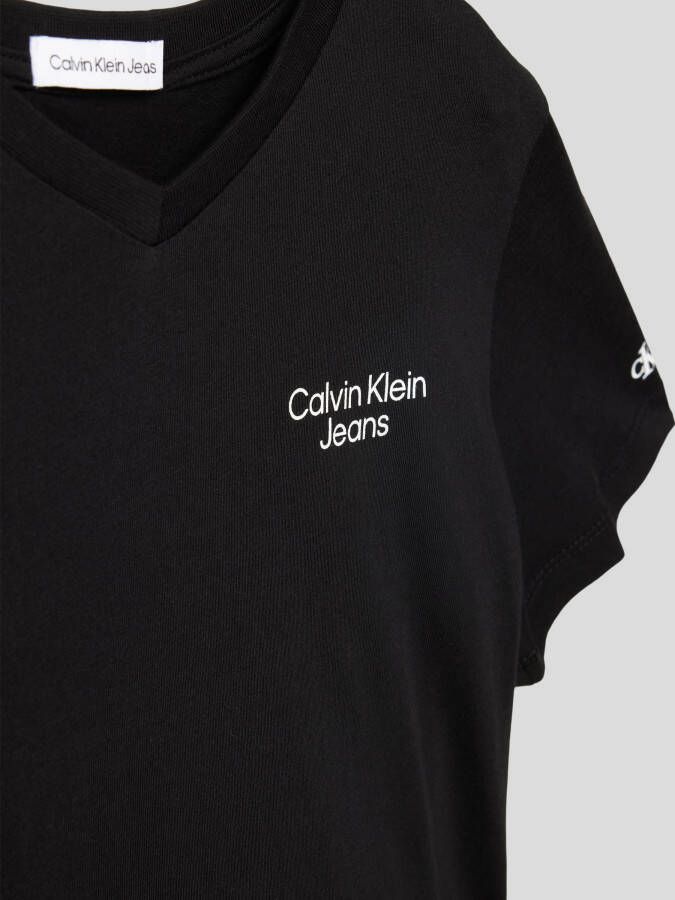 Calvin Klein Jeans T-shirt met logoprint model 'STACK LOGO V-NECK'