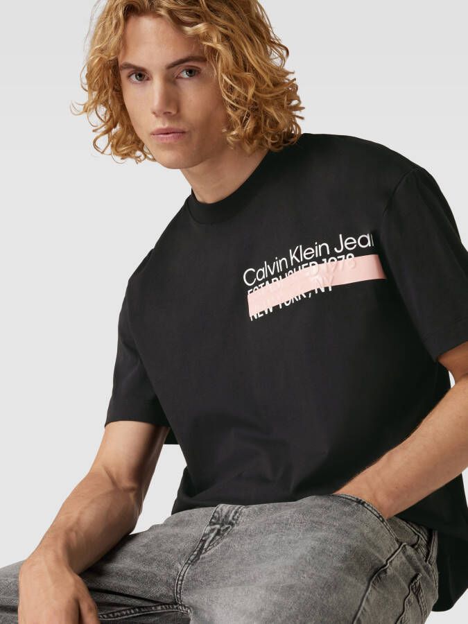 Calvin Klein Jeans T-shirt van katoen met labelprint - Foto 4