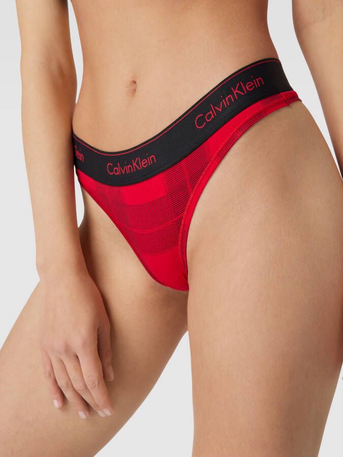 Calvin Klein Underwear String met ruitmotief model 'Thong'