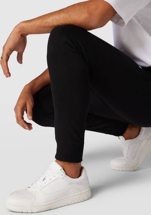 Champion Sweatpants met logostitching model 'Authentic'