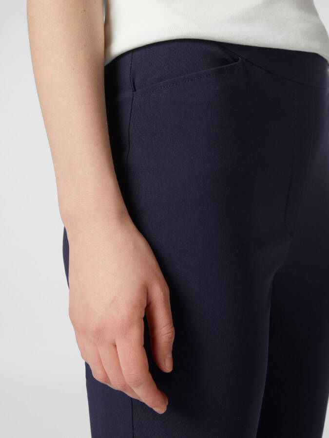 Christian Berg Woman Stoffen broek met smalle pasvorm van crêpe - Foto 2