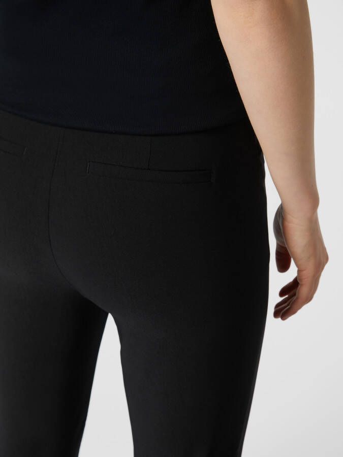 Christian Berg Woman Stoffen broek met smalle pasvorm van crêpe - Foto 2