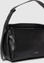 Calvin Klein Totes Elevated Soft Shoulder Bag Sm in zwart - Thumbnail 6