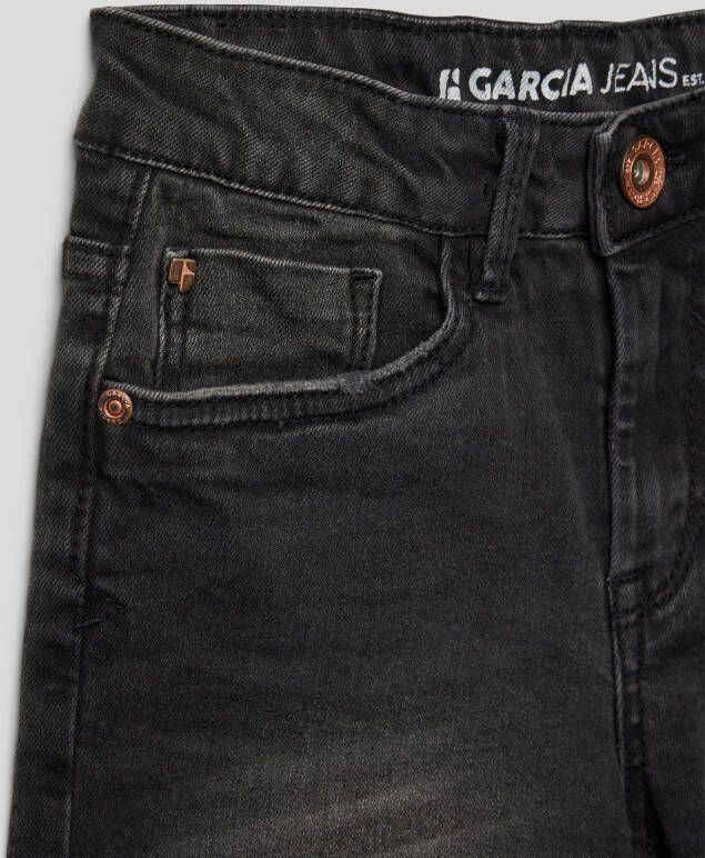 Garcia Jeansshorts met labelpatch