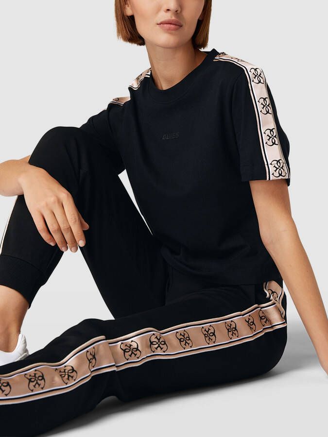 Guess Activewear Korte top met labelapplicatie model 'BRITNEY'