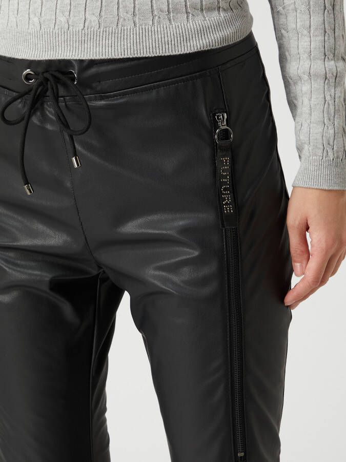 MAC Korte comfortbroek in leerlook model 'Future'