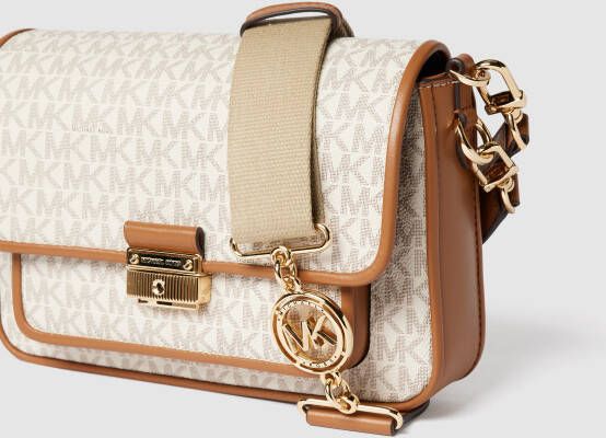 Chanel Hobo bags 2018-2019 Chevron Lambskin Button Wallet On Chain in zwart - Foto 4