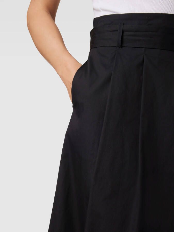 montego Midirok met strikceintuur