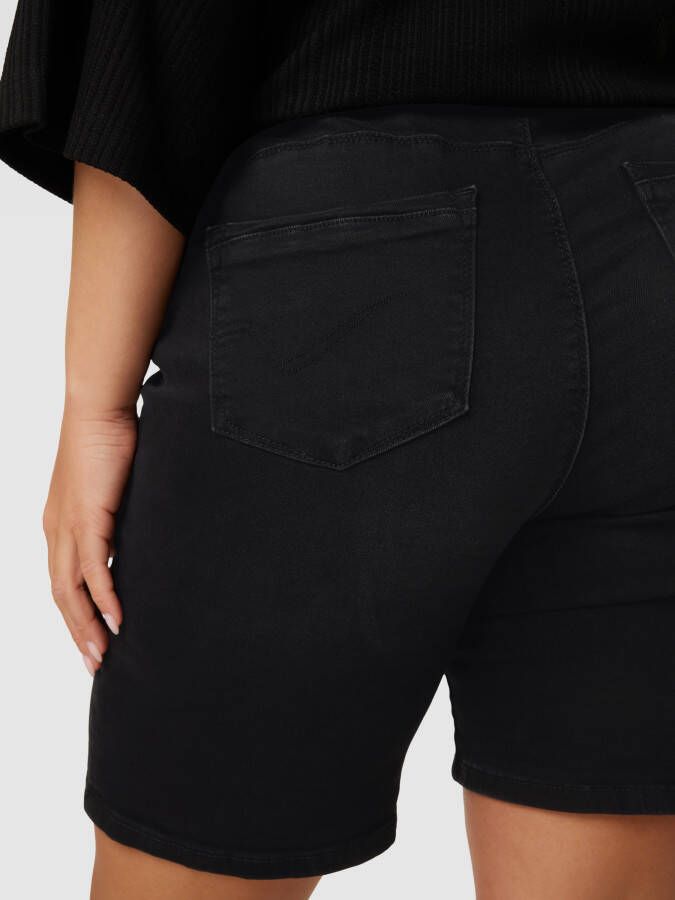 ONLY CARMAKOMA Korte PLUS SIZE jeans in 5-pocketmodel model 'CARLA'