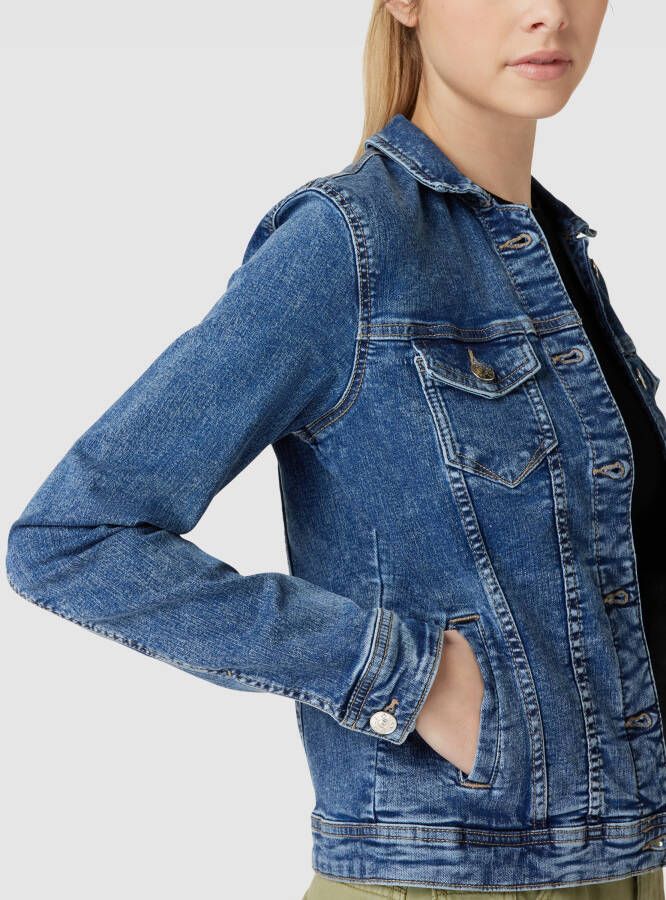 Only Jeansjack met labeldetails
