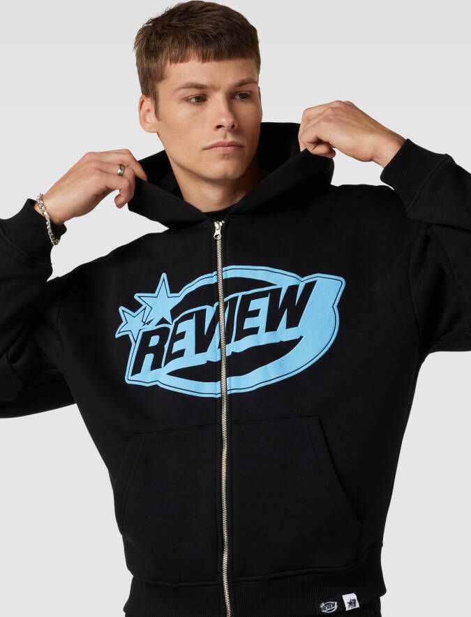 REVIEW Sweatjack met gewatteerde logoprint