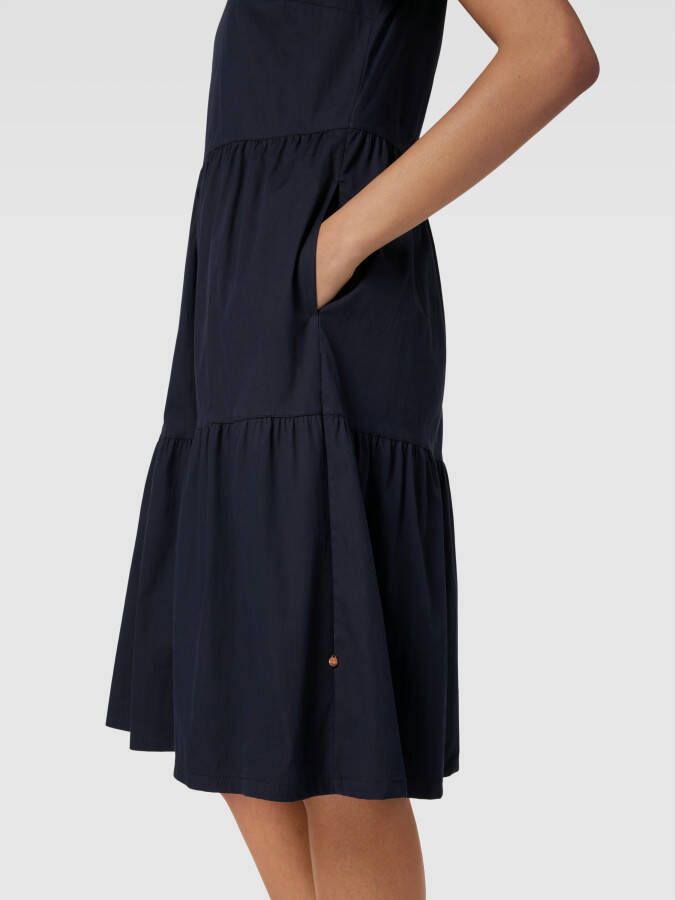 ROBE LÉGÈRE Knielange jurk in laagjeslook