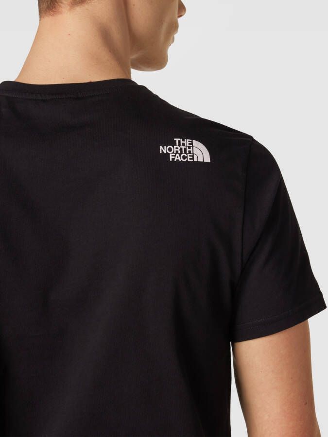 The North Face T-shirt met labelstitching