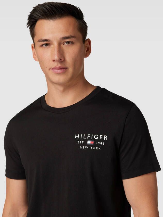 Tommy Hilfiger Shirt met ronde hals BRAND LOVE SMALL LOGO TEE in basic model - Foto 10