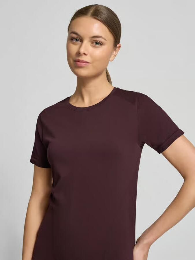 Fabletics Regular Fit T-shirt met ronde hals model 'Feather'