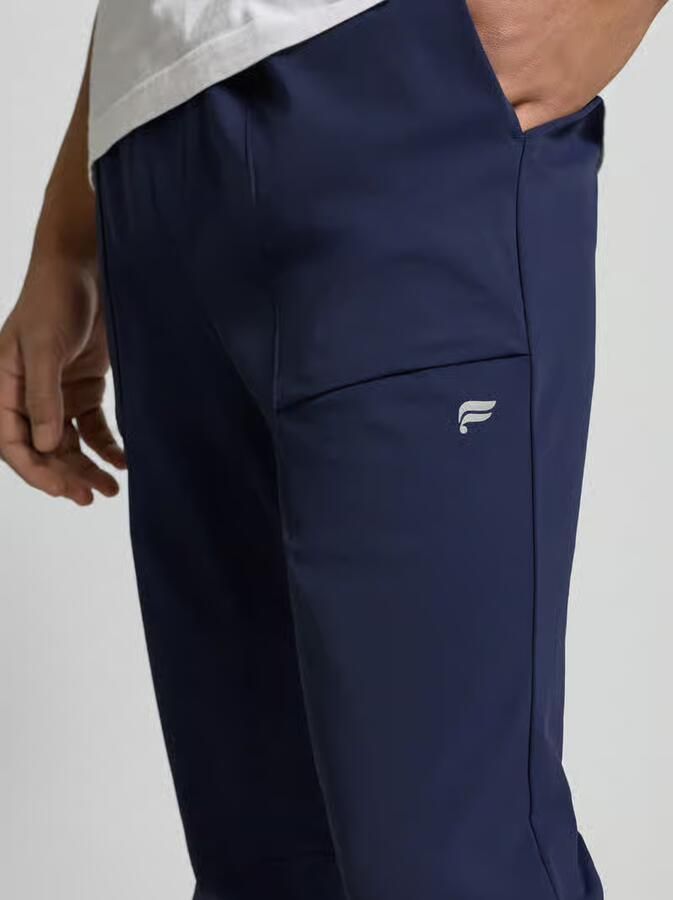 Fabletics Slim Fit jogger met elastische tailleband