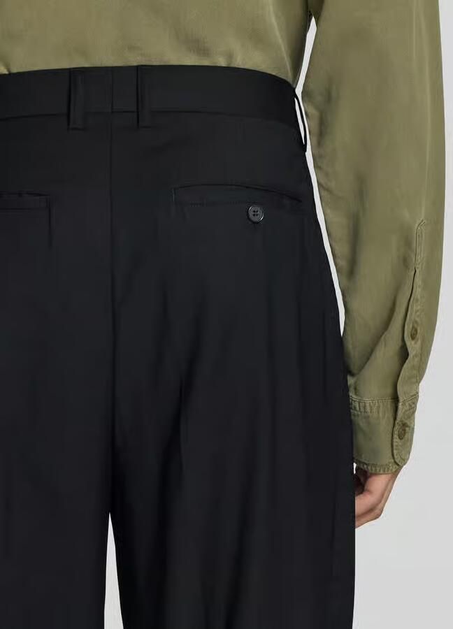 Filippa K wide fit stoffen broek van wolmix