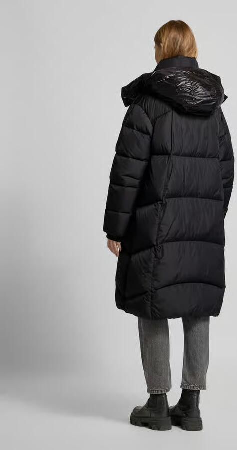 Fire + Ice Gewatteerde lange jas met capuchon model 'ANNIE'