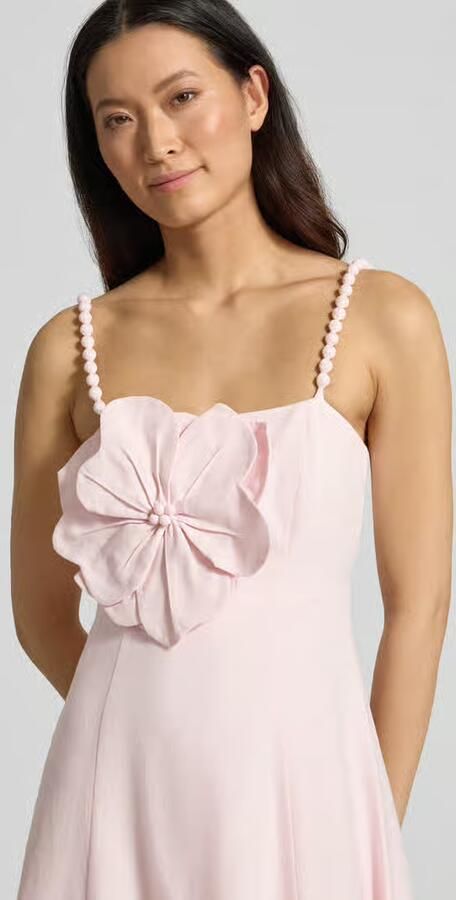 Forever New Avondjurk van mix van linnen en viscose model 'Nicolette'
