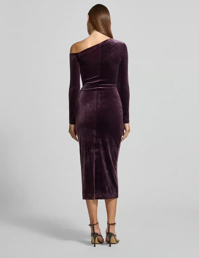 Forever New Cocktailjurk van fluweel in asymmetrische look model 'Angelina' - Foto 3