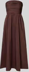 Forever New midi-jurk in off-shoulder-look model 'Matisse Ruched'