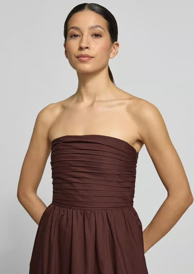 Forever New midi-jurk in off-shoulder-look model 'Matisse Ruched'