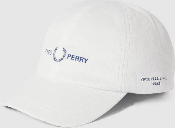 Fred Perry Pet met labelstitchings