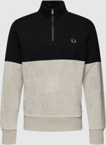 Fred Perry Sweatshirt in colour-blocking-design