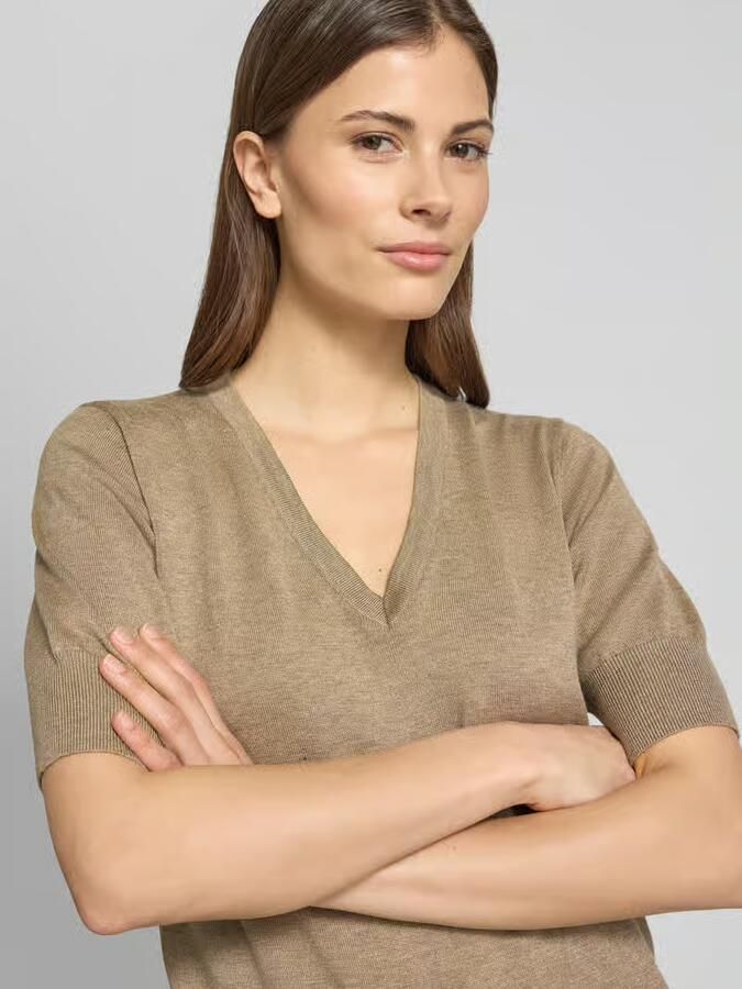 FREE QUENT Gebreid shirt met V-hals model 'Katie'