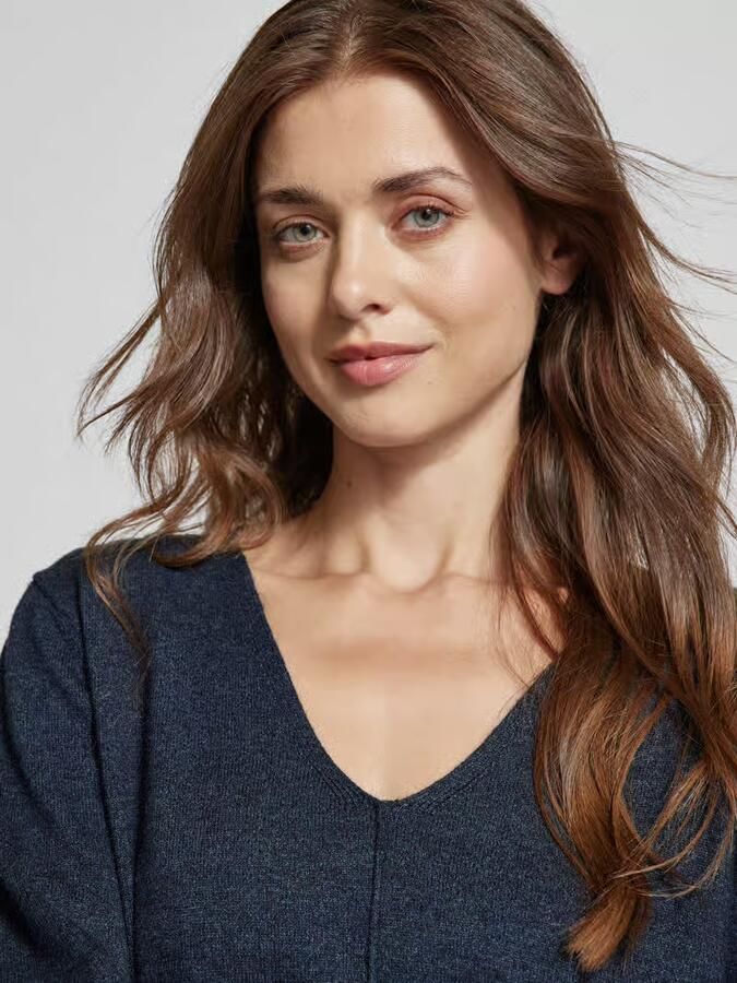 FREE QUENT Gebreide pullover met V-hals model 'Claura'
